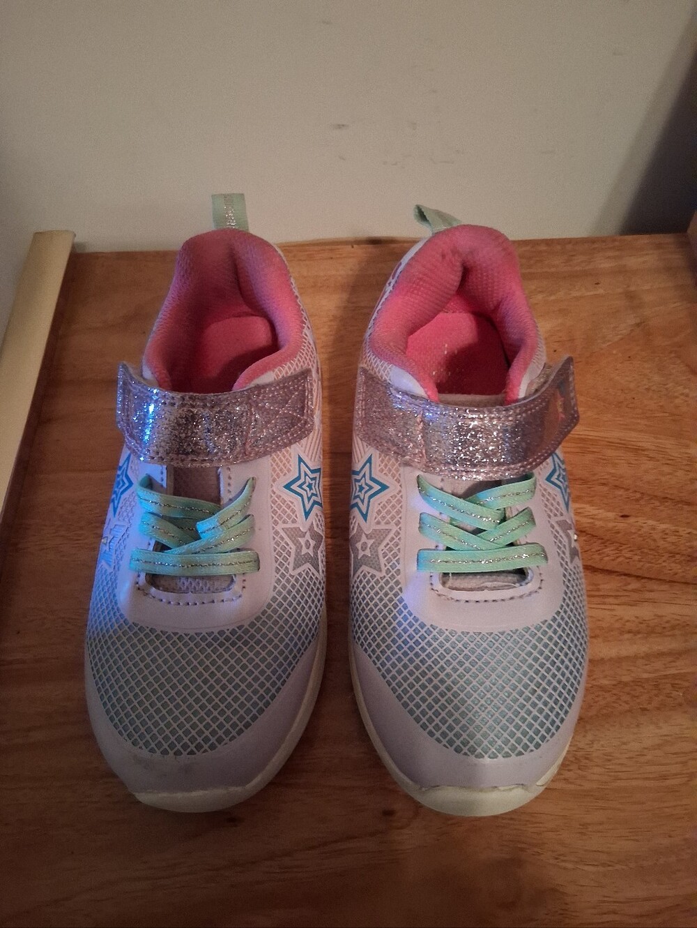 Source Unknown Pink & Mint Glitter Strap Kids Sneakers